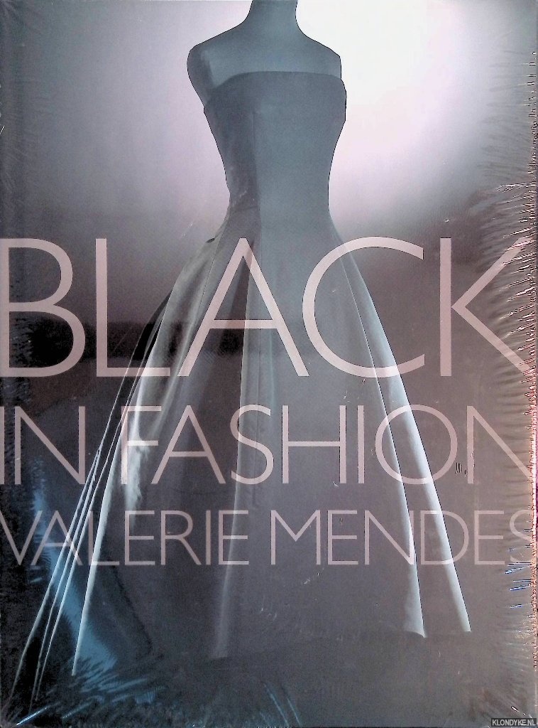 Mendes, Valerie D. - Black in Fashion