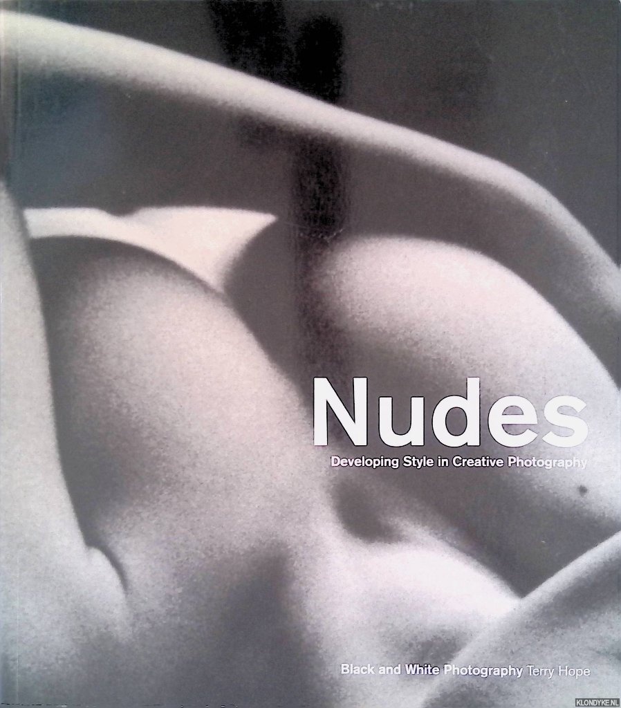 Hope, Terry - Nudes: Black and White Photography