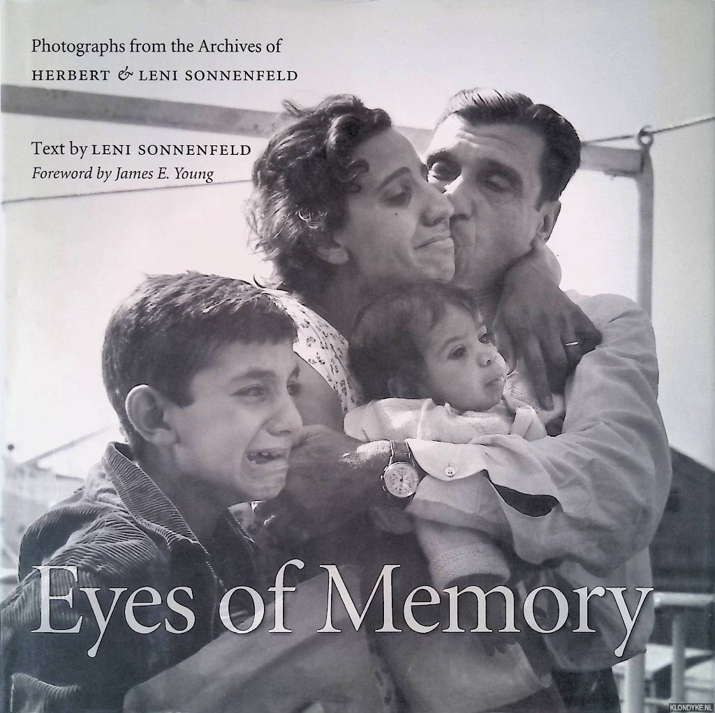 Sonnenfeld, Leni - Eyes of Memory: Photographs from the Archives of Herbert & Leni Sonnenfeld