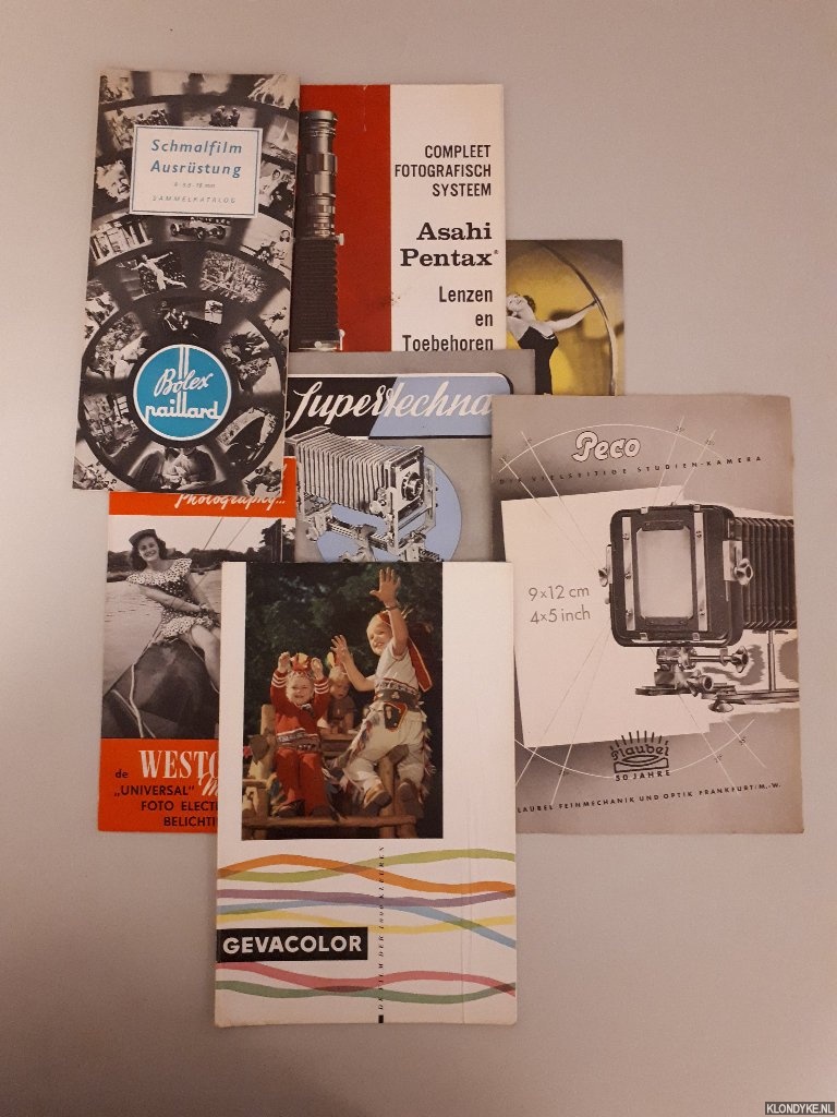 Kodak & Asahi Pentax & Peco & Bolex Paillard - and others - 7x flyer: 1) Kodak Retina IIc u. IIIc: Het Retina-systeem; 2) Compleet fotografisch systeem Saahi Pentax: lenzen en toebhoren; 3) Supertechna; 4) Peco: die vielseitige studien-kamera; 5) De Weston 