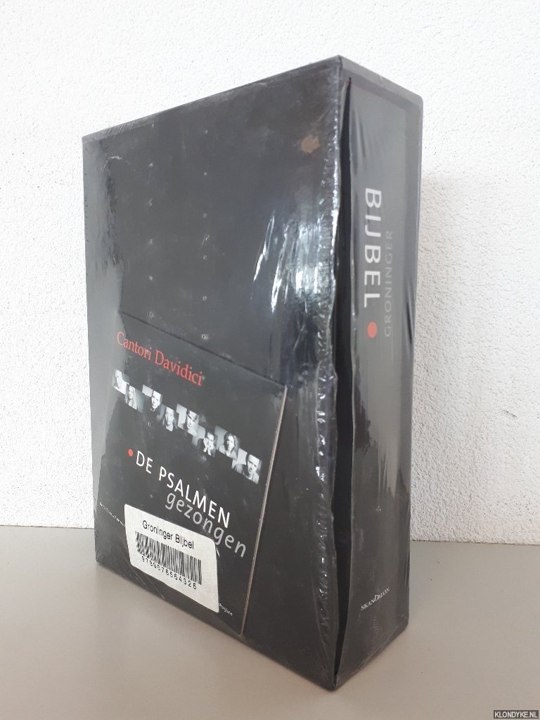 Oussoren, P. (vertaling) - Groninger Bijbel: speciale editie van de Naardense Bijbel + CD